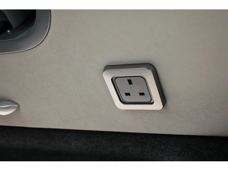 Auto Campers Ford Transit Custom Lo line Day Van - Versatile practical camper - Large 46