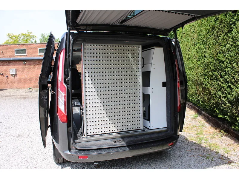 Auto Campers Ford Transit Custom Lo line Day Van - Versatile practical camper - Large 19